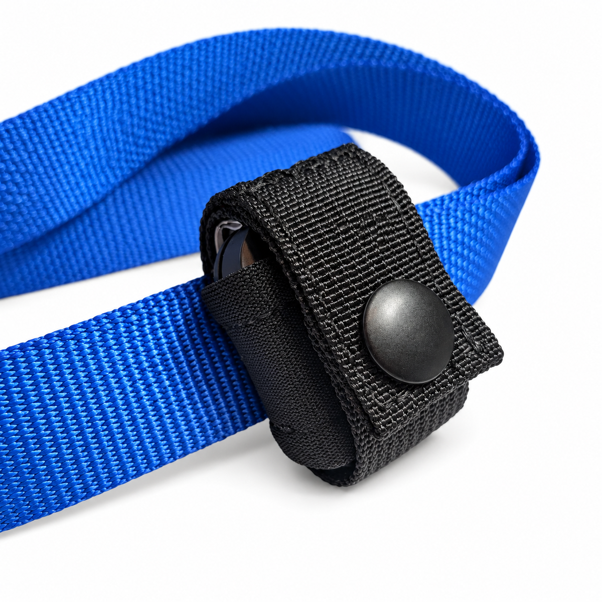 Elite Dog Gear Fi Mini adapter for 1.5-inch and wider straps, angled view with black snap on royal blue webbing